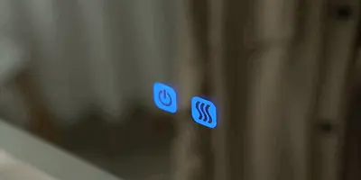 Сенсорный способ выключения зеркала с подсветкой